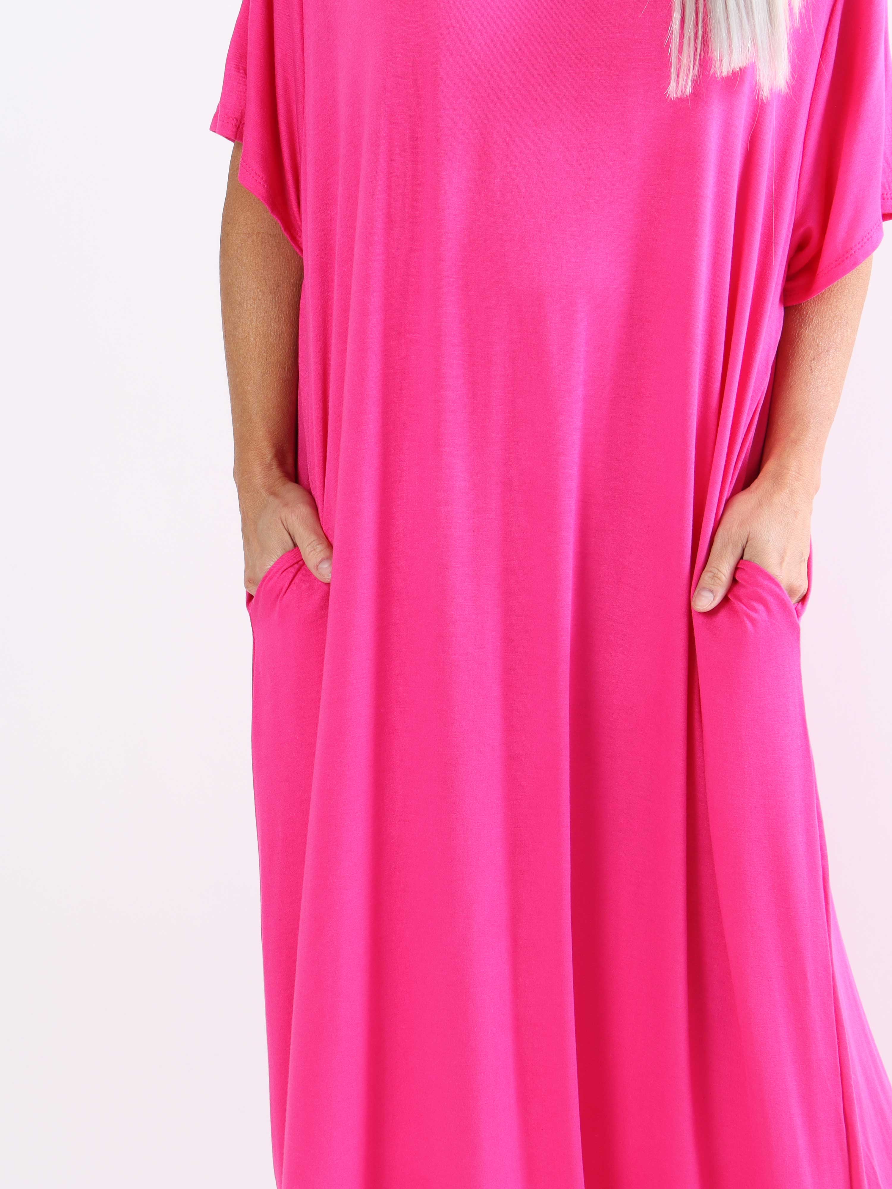 Abbie - Lang plus size t-shirtkjole i åndbart viskose stof
